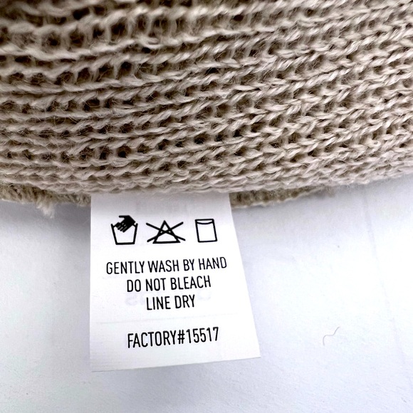 ADIDAS, WOMENS “ALUMINA HEATER” BEANIE, ONE SIZE FITS ALL, WARM AND COMFORTABLE - Picture 8 of 12